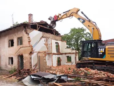 Residential Demolition Des Moines, IA in Des Moines